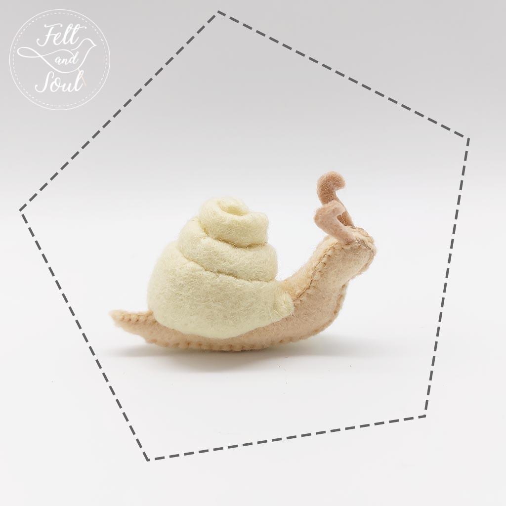 Csiga gyapjú filc figura letölthető szabásminta